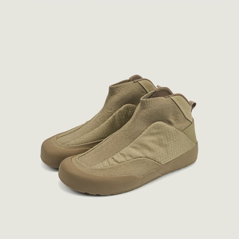 Climbing Shoe Beginner - Calzature da Trekking Classiche e Confortevoli