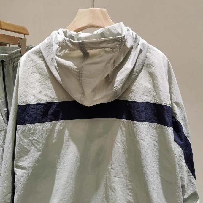 Giacca Estiva da Uomo in Seta  - Outdoor Sport Brand Jacket recensione e prezzo