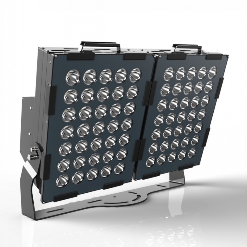 Faro LED da Esterno Lumen IP65 - Outdoor Sport Uk recensione e prezzo
